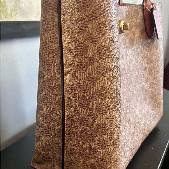 Coach Willow Brown Signature Tote Bag - Picture 8 of 13